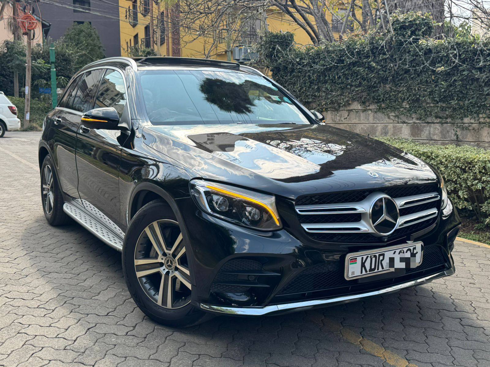 Mercedes GLC image 1